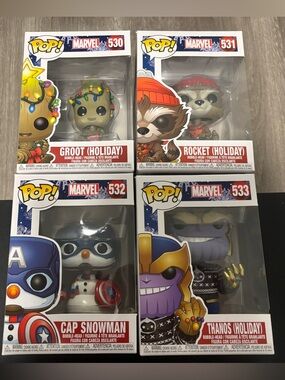 MARVEL HOLIDAY FUNKO POPS FULL SET